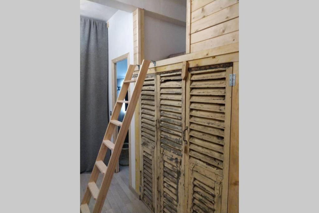 Chaleureux Petit Appartement De 4 Couchages Saint-Étienne-de-Tinée Exterior foto